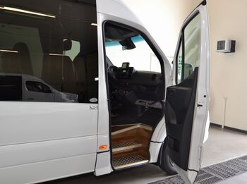 Mercedes-Benz Sprinter 517 CDI 2025