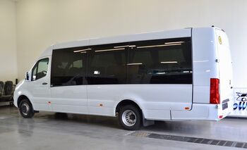 Mercedes-Benz Sprinter 517 CDI 2025