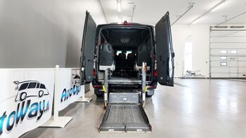 Mercedes-Benz SPRINTER 2023