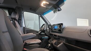 Mercedes-Benz Sprinter 2021