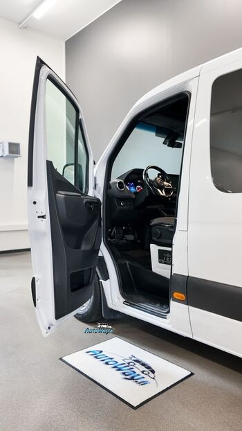 Mercedes-Benz Sprinter 2021