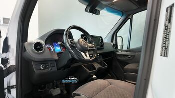 Mercedes-Benz Sprinter 2021