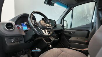 Mercedes-Benz Sprinter 2021
