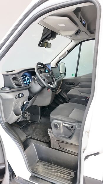 Ford Transit 2021