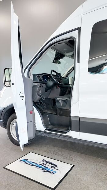 Ford Transit 2021