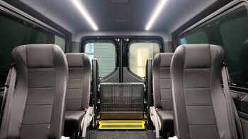 Mercedes-Benz Sprinter 2025