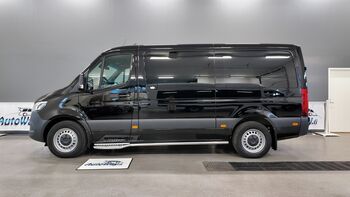 Mercedes-Benz Sprinter 2025