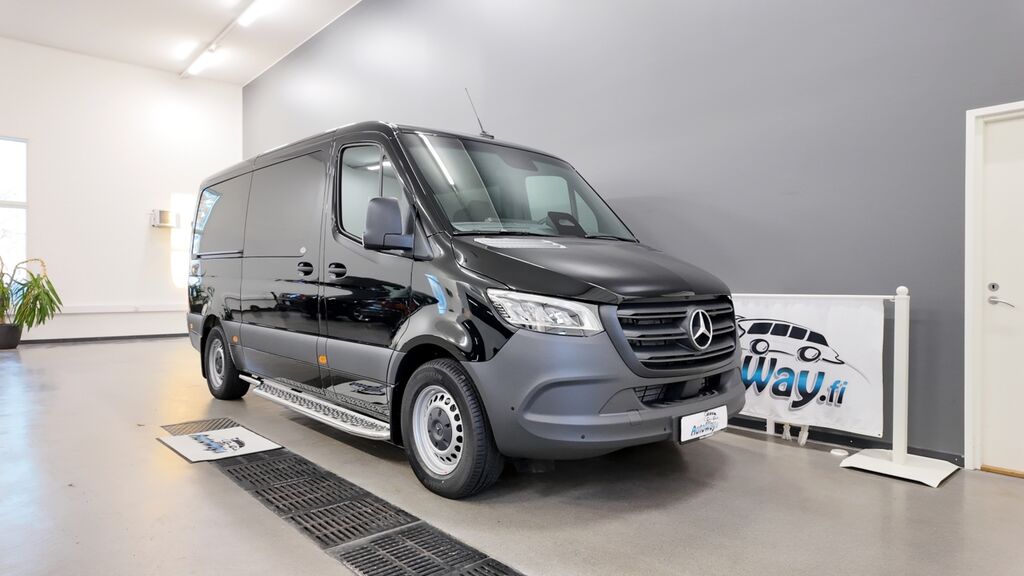 Mercedes-Benz Sprinter 2025
