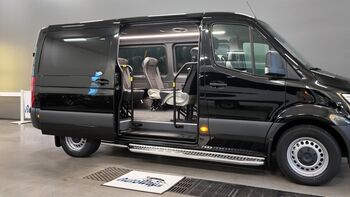 Mercedes-Benz Sprinter 2025