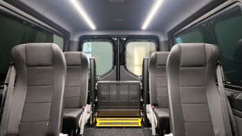 Mercedes-Benz Sprinter 2025