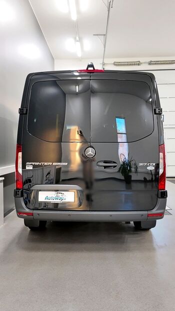 Mercedes-Benz Sprinter 2025