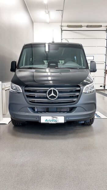 Mercedes-Benz Sprinter 2025