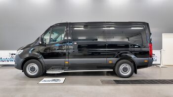 Mercedes-Benz Sprinter 2025