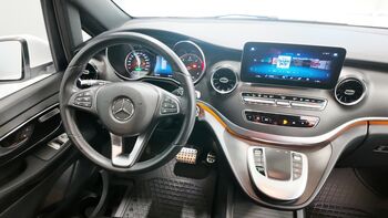 Mercedes-Benz V 2021