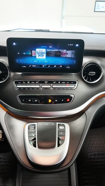 Mercedes-Benz V 2021