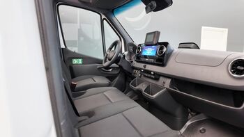 MERCEDES-BENZ SPRINTER 2025 MERCEDES-BENZ SPRINTER 2025