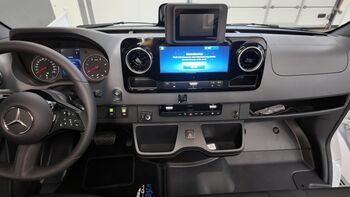 MERCEDES-BENZ SPRINTER 2025 MERCEDES-BENZ SPRINTER 2025