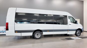Mercedes-Benz Sprinter 2025