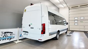 Mercedes-Benz Sprinter 2025