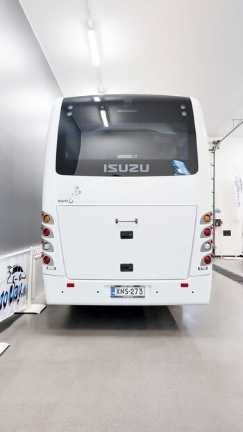 Isuzu Turquoise 2023