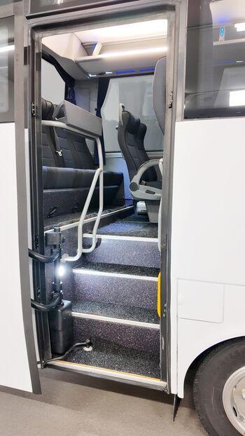 Isuzu Turquoise 2023