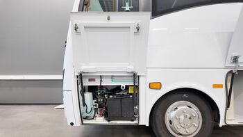 Isuzu Turquoise 2023