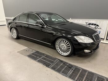 Mercedes-Benz S 2006