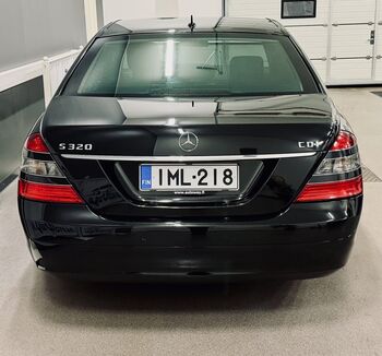 Mercedes-Benz S 2006