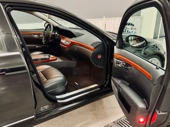 Mercedes-Benz S 2006