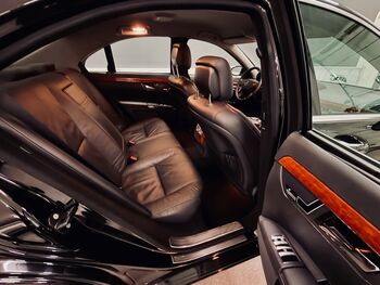 Mercedes-Benz S 2006