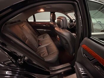 Mercedes-Benz S 2006