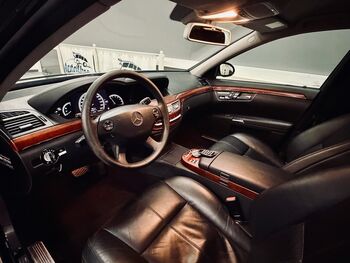 Mercedes-Benz S 2006