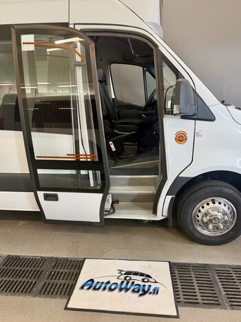 Mercedes-Benz Sprinter 2021