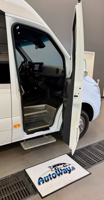 Mercedes-Benz Sprinter 2021