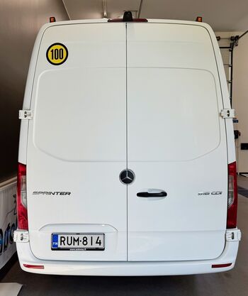 Mercedes-Benz Sprinter 2021