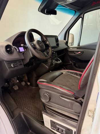 Mercedes-Benz Sprinter 2021