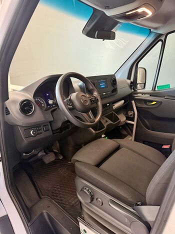 Mercedes-Benz Sprinter 2022