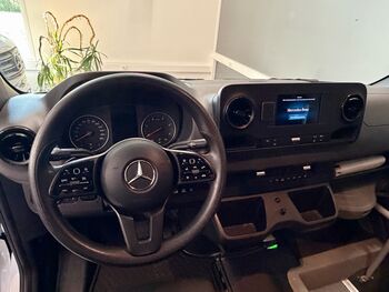 Mercedes-Benz Sprinter 2022