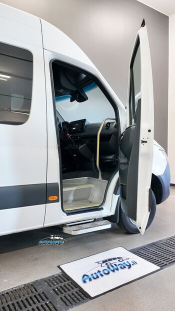 Mercedes-Benz Sprinter 2021